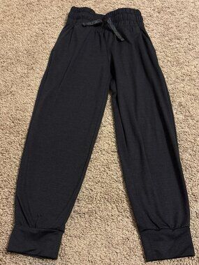 All In Motion girls joggers size small 6/7 drawstring waist